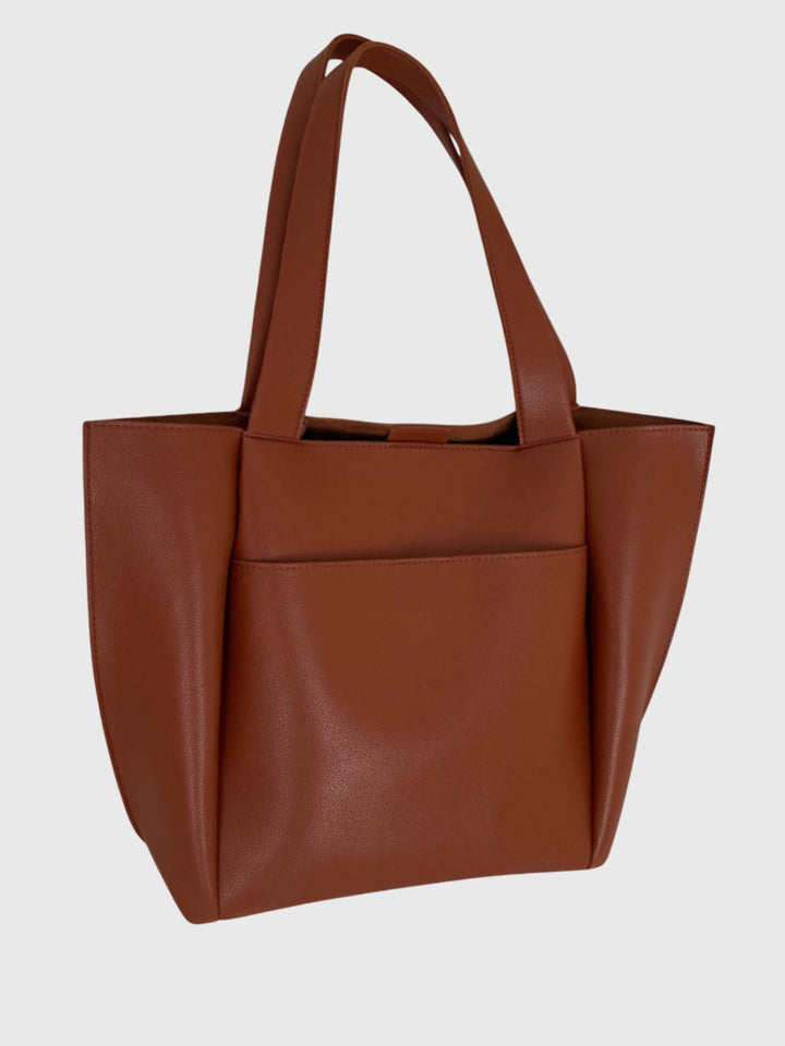 Clara | Structured Everyday Shoulder Bag