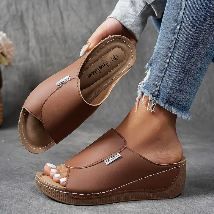 Victoria | Orthopaedic Sandals
