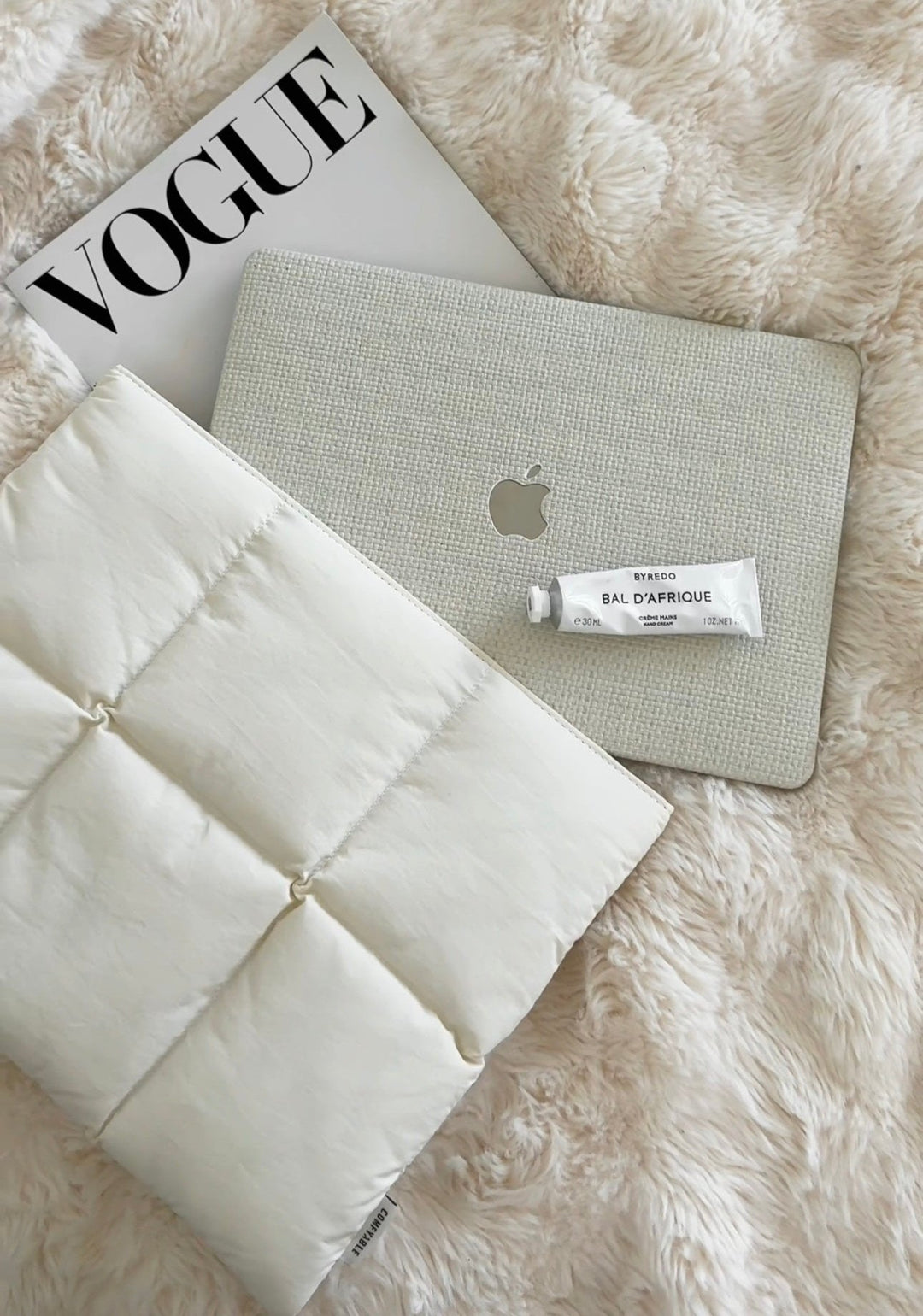 Cressida | Elegant Puff Laptop Sleeve