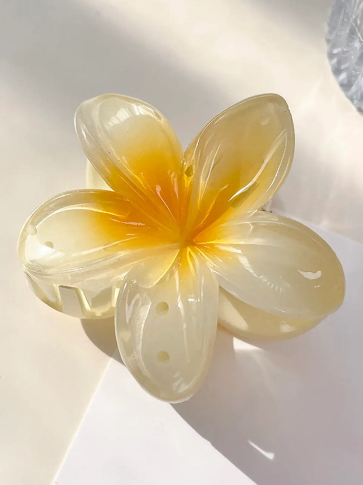 Adele | Glossy Flower Hairclip