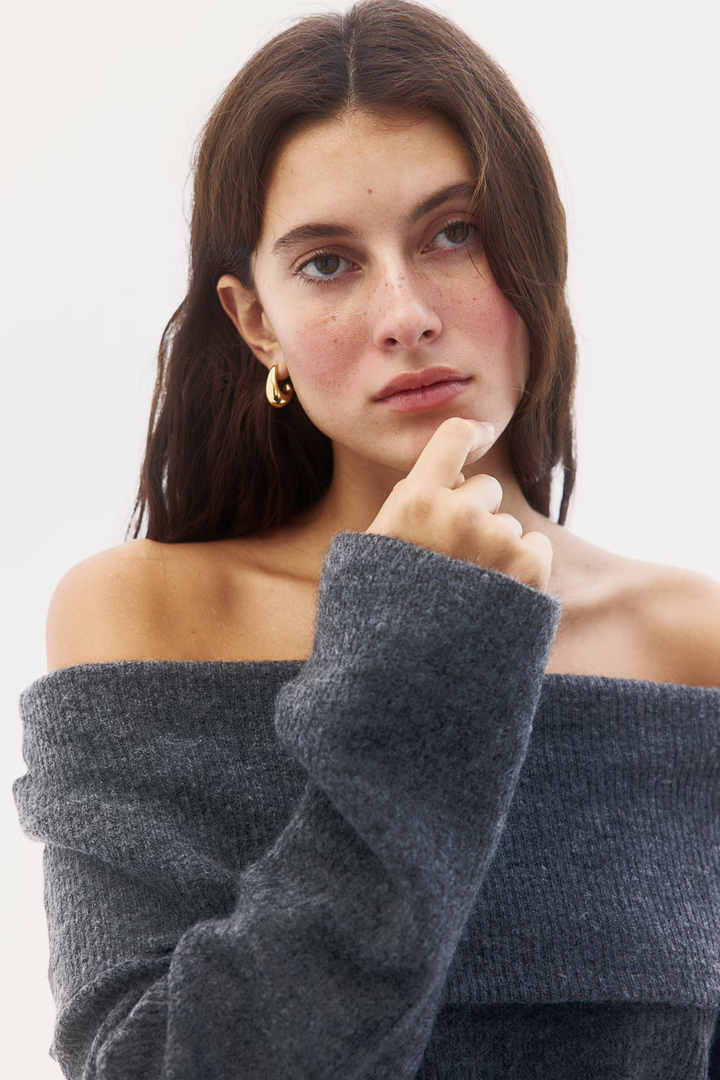 Joliana - Off-Shoulder Layered Knitted Top