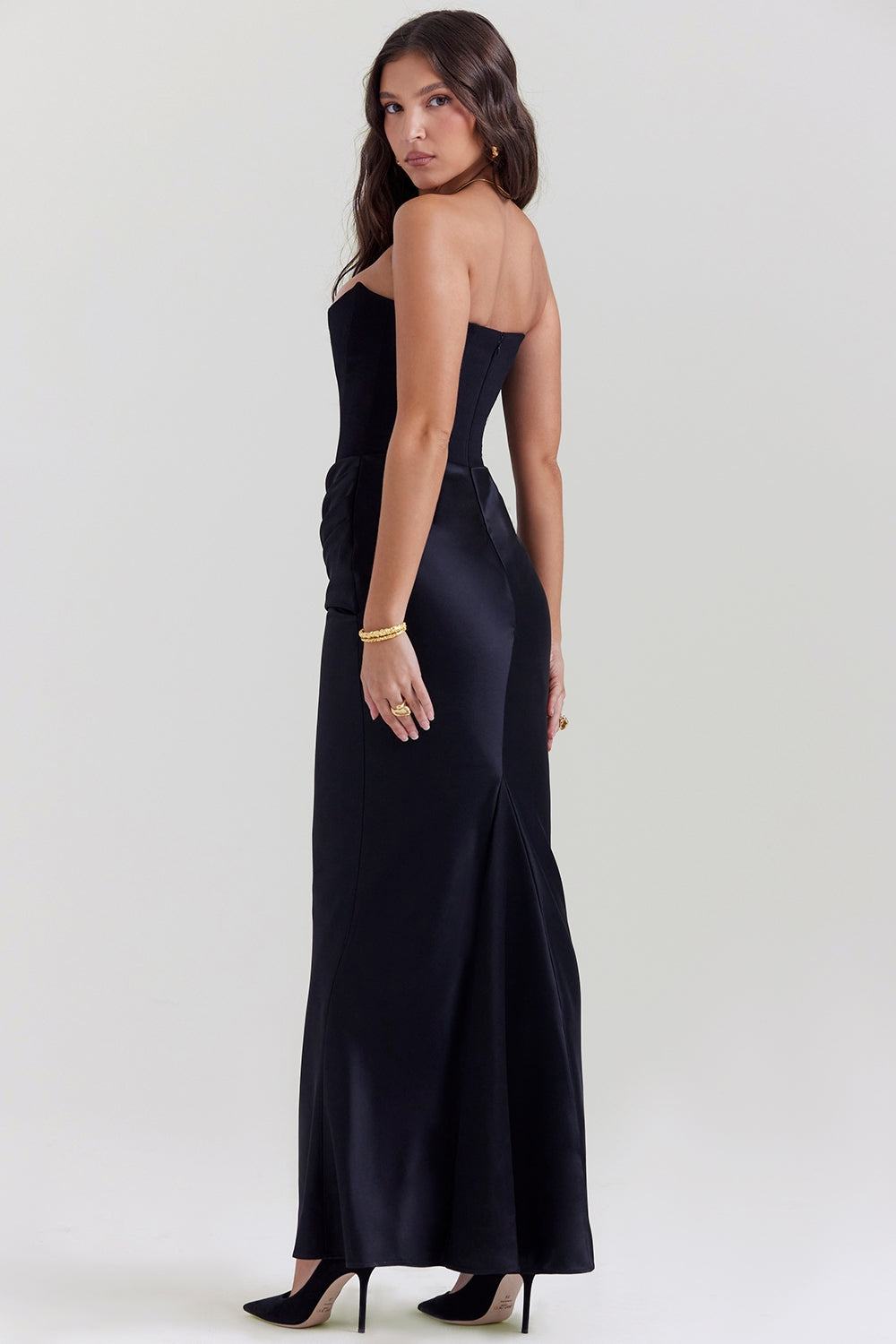Kerry - Off-The-Shoulder Dress
