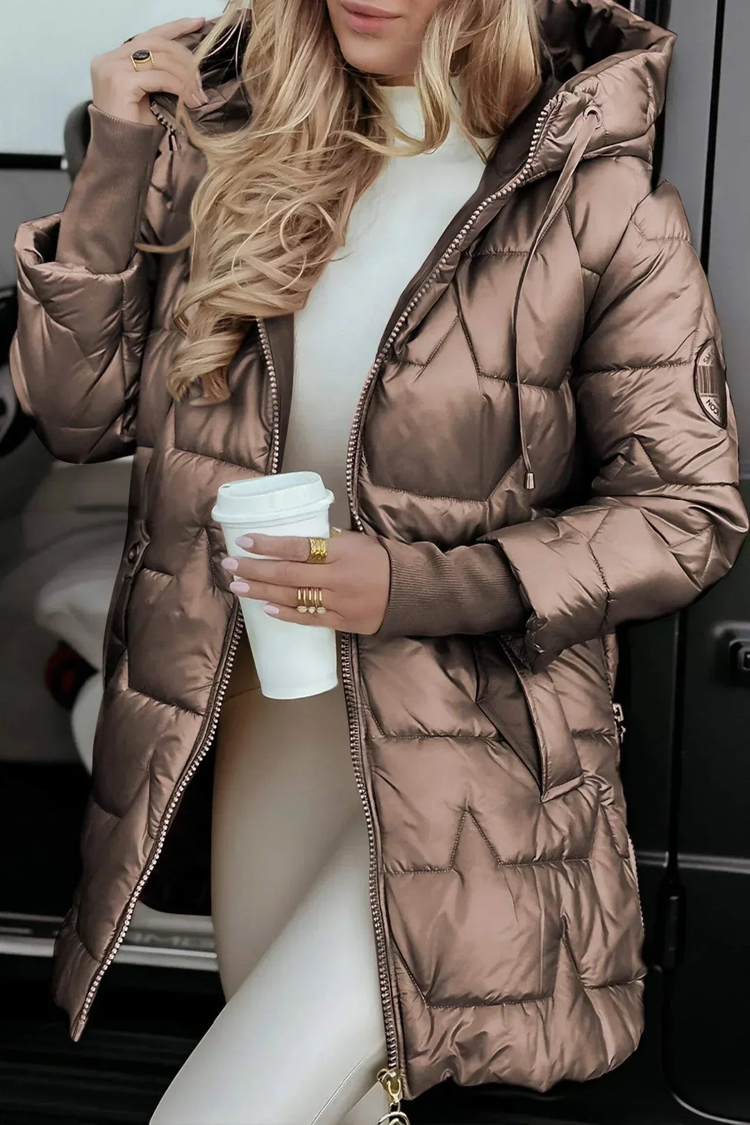 Lina | Long, warm quilted jacket with generous hood